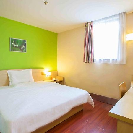 7Days Inn Chengdu North Railway Station Ngoại thất bức ảnh