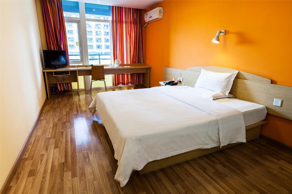 7Days Inn Chengdu North Railway Station Ngoại thất bức ảnh